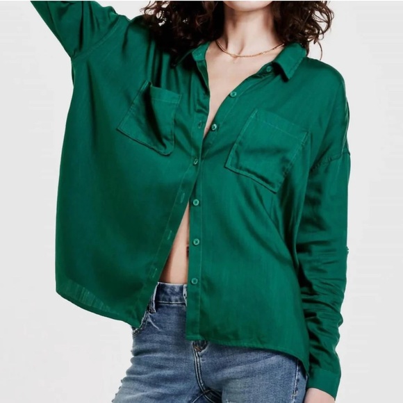 Dear John NWT Arianna Button Up Shirt In Green - Picture 1 of 6
